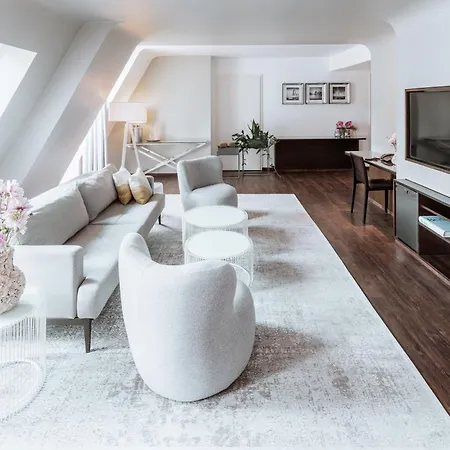 Q! Otel Berlin
