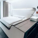 Hotel Q! 4*