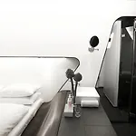 Q! 4*