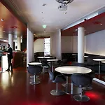 Q! Hotel