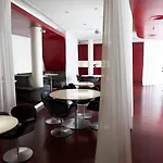 Q! Hotel